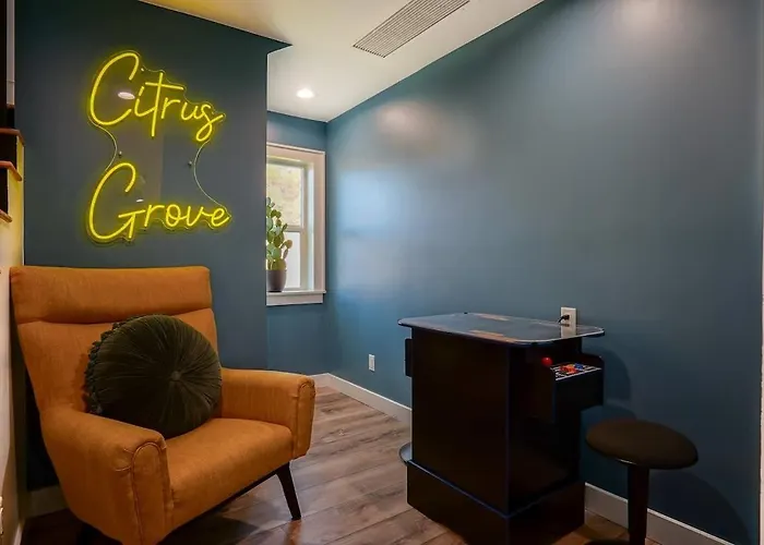 Citrus Grove